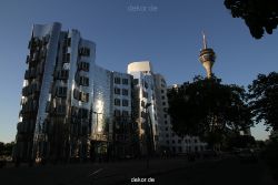 duesseldorf-medienhafen-medienhafen-gehry-bauten-026