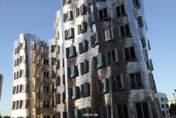 duesseldorf-medienhafen-medienhafen-gehry-bauten-037