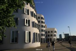 duesseldorf-medienhafen-medienhafen-020