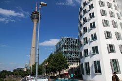duesseldorf-medienhafen-medienhafen4-003