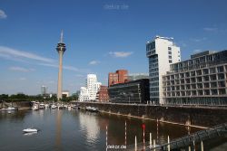 duesseldorf-medienhafen-medienhafen4-031