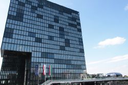 duesseldorf-medienhafen-medienhafen4-034