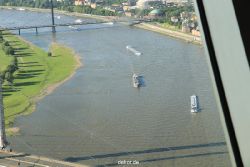 duesseldorf-medienhafen-rheinturm-aussicht-022
