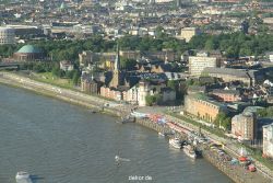 duesseldorf-medienhafen-rheinturm-aussicht-032