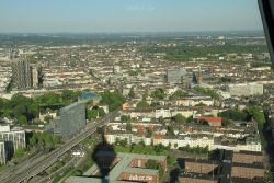 duesseldorf-medienhafen-rheinturm-aussicht-048