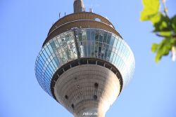 duesseldorf-medienhafen-rheinturm-004