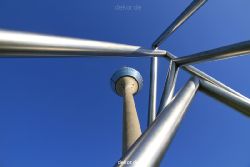 duesseldorf-medienhafen-rheinturm-014