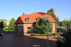 duesseldorf-medienhafen-rheinturm-043