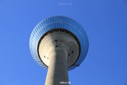 duesseldorf-medienhafen-rheinturm-056