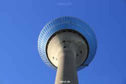duesseldorf-medienhafen-rheinturm-057