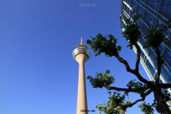 duesseldorf-medienhafen-rheinturm-067