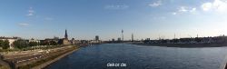 duesseldorf-altstadt-rheinpromenade-panorama-004