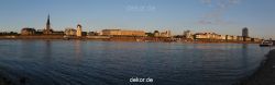 duesseldorf-altstadt-rheinpromenade-panorama-008