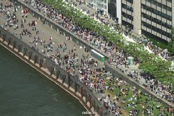 duesseldorf-altstadt-rheinpromenade-von-oben-014