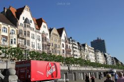 duesseldorf-altstadt-rheinpromenade2-005