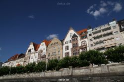 duesseldorf-altstadt-rheinpromenade2-056