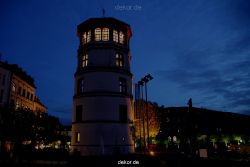 duesseldorf-altstadt-schlossturm-abend-010