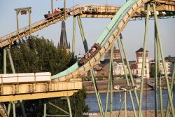 duesseldorf-rheinwiesen-kirmes-2010-023