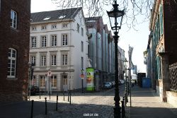 duesseldorf-saeulenheilige-braut-001