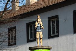 duesseldorf-saeulenheilige-vater-und-sohn-005