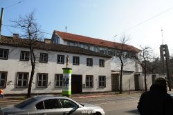 duesseldorf-saeulenheilige-vater-und-sohn-011