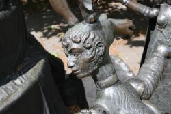 neuss-innenstadt-skulptur-005