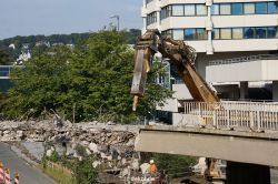 wuppertal-doeppersberg-umbau-busauffahrt-abriss-2-010