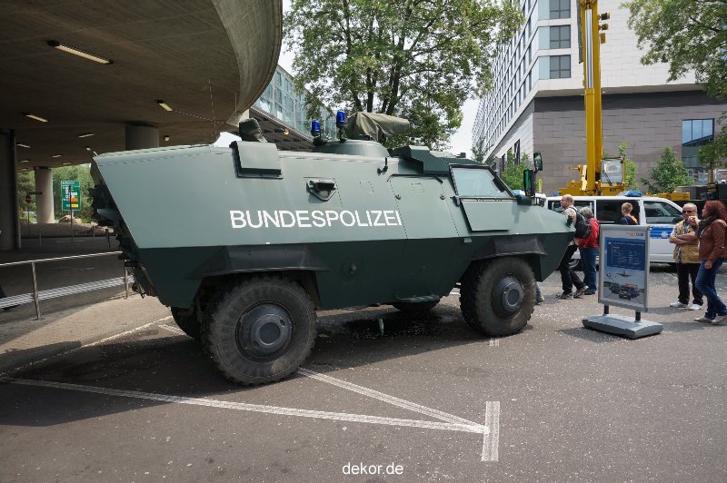 duesseldorf-luftfahrttag-2013-fahrzeuge-001
