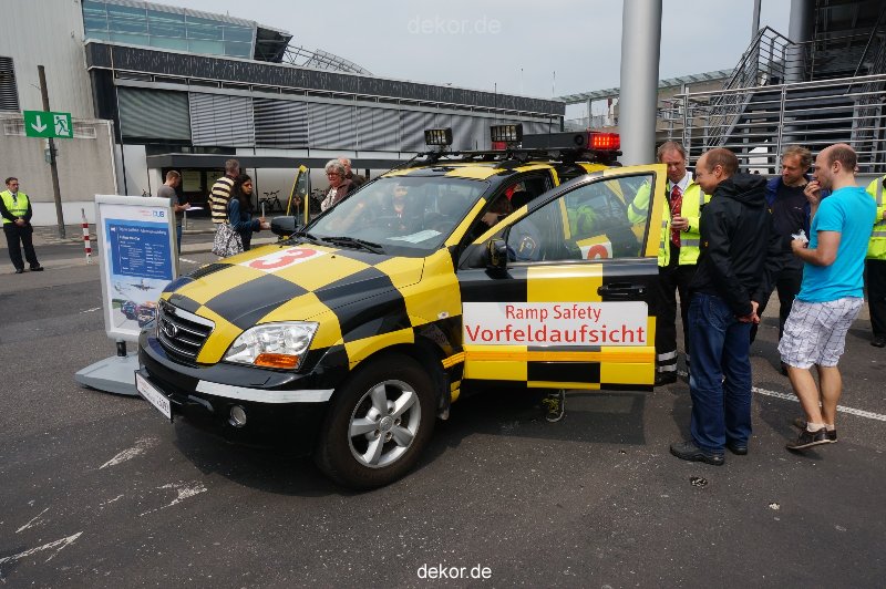 duesseldorf-luftfahrttag-2013-fahrzeuge-022