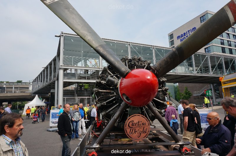 duesseldorf-luftfahrttag-2013-fahrzeuge-029