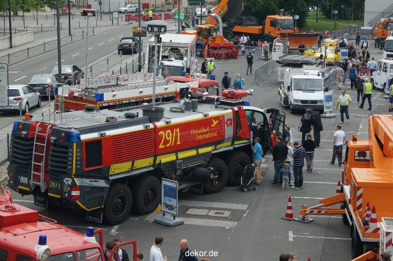 duesseldorf-luftfahrttag-2013-fahrzeuge-123