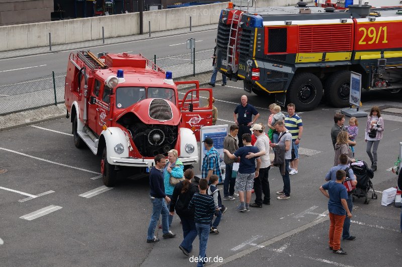 duesseldorf-luftfahrttag-2013-fahrzeuge-128