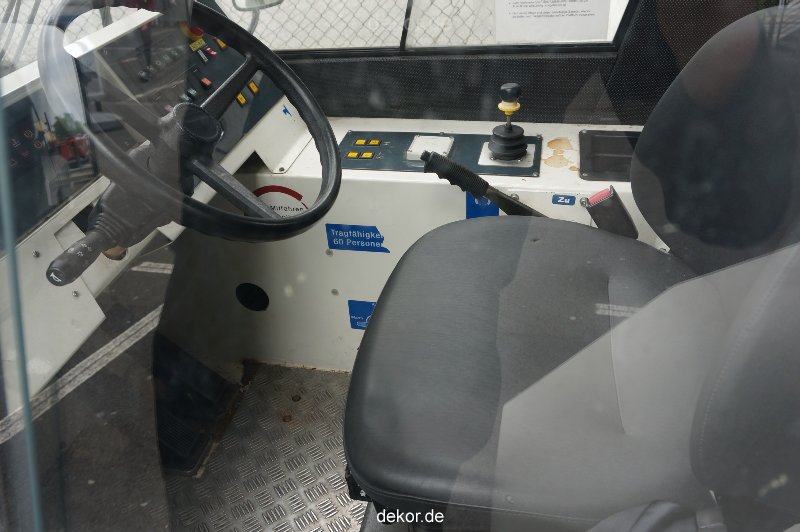 duesseldorf-luftfahrttag-2013-fahrzeuge-140