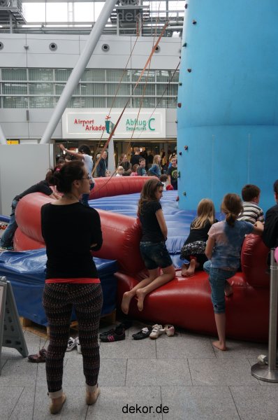 duesseldorf-luftfahrttag-2013-klettertuerme-005