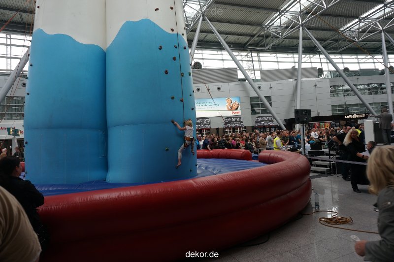 duesseldorf-luftfahrttag-2013-klettertuerme-008