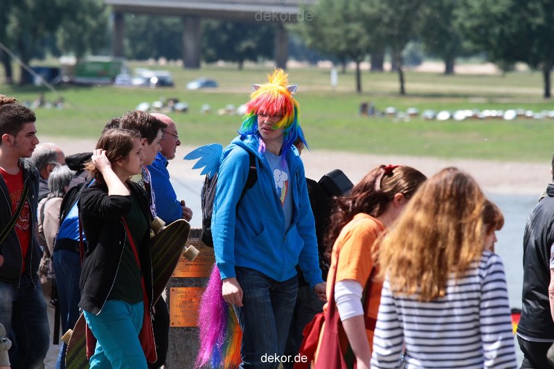 duesseldorf-japantag-2012-leute-animis-119
