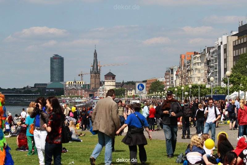 duesseldorf-japantag-2012-rheinpromenade-010