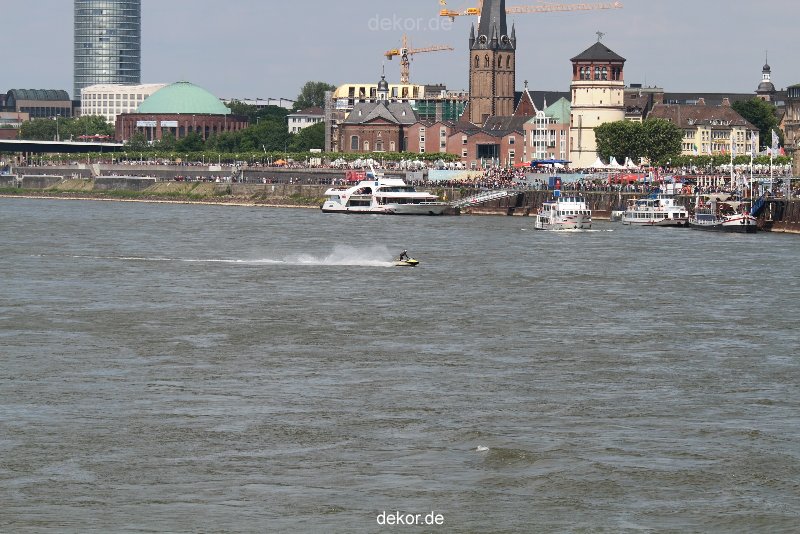 duesseldorf-japantag-2012-rheinpromenade-013