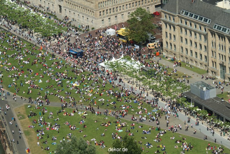 duesseldorf-japantag-2012-rheinpromenade-031