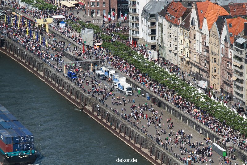 duesseldorf-japantag-2012-rheinpromenade-059