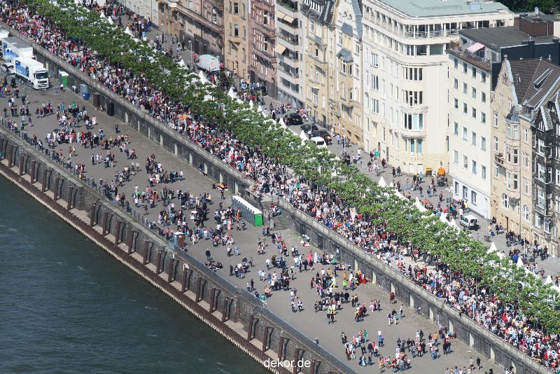 duesseldorf-japantag-2012-rheinpromenade-060