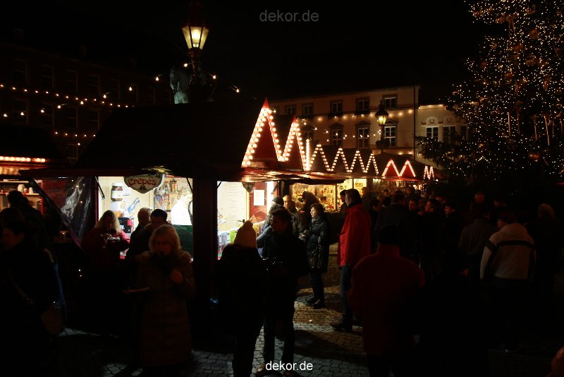 weihnachtsmaerkte-2010-duesseldorf-rathausplatz-abend-029