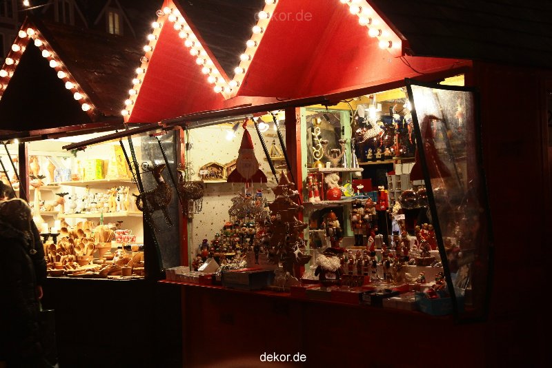weihnachtsmaerkte-2010-duesseldorf-rathausplatz-abend-047