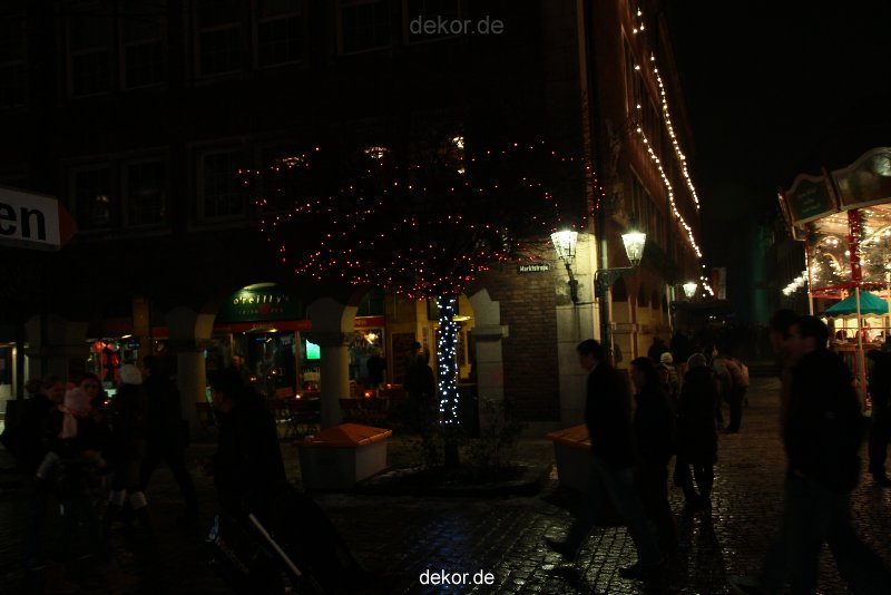 weihnachtsmaerkte-2010-duesseldorf-rathausplatz-abend-098
