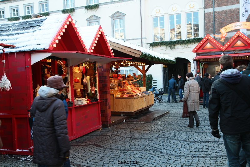 weihnachtsmaerkte-2010-duesseldorf-rathausplatz-040
