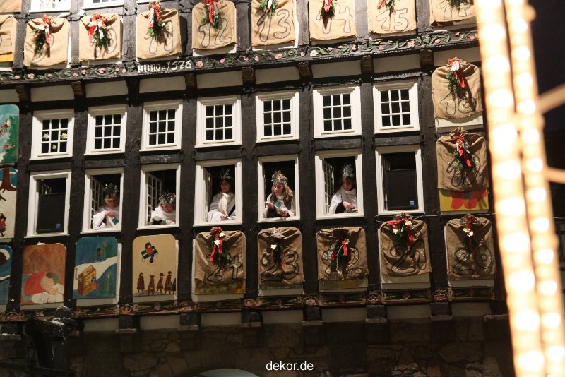 weihnachtsmaerkte-2010-hattingen-altstadt-frau-holle-039