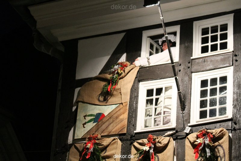 weihnachtsmaerkte-2010-hattingen-altstadt-frau-holle-058