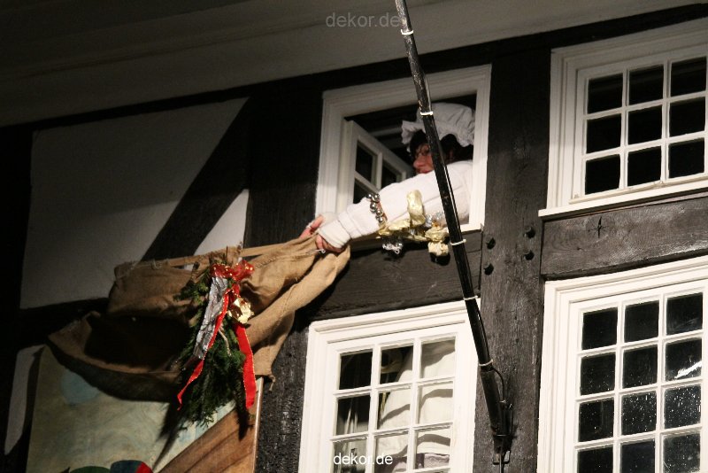 weihnachtsmaerkte-2010-hattingen-altstadt-frau-holle-066