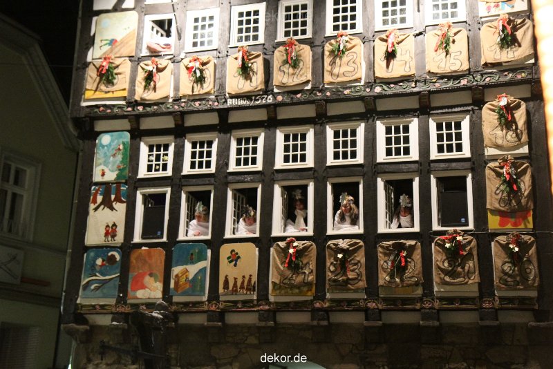 weihnachtsmaerkte-2010-hattingen-altstadt-frau-holle-070