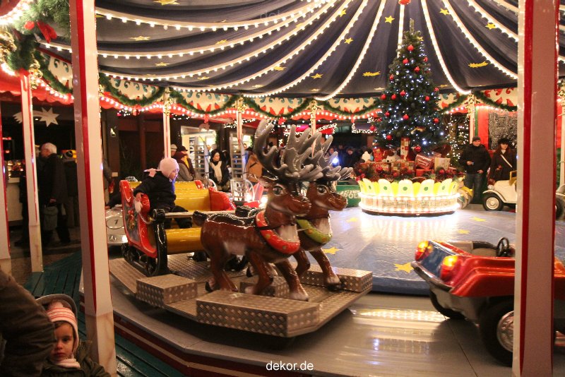 weihnachtsmaerkte-2010-koeln-domplatz-abends-028